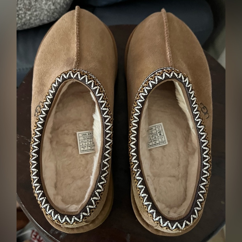 Ugg Tasman Chestnut Slip On Shearling Slipper Shoes Size 39 US 8 - Picture 6 of 7